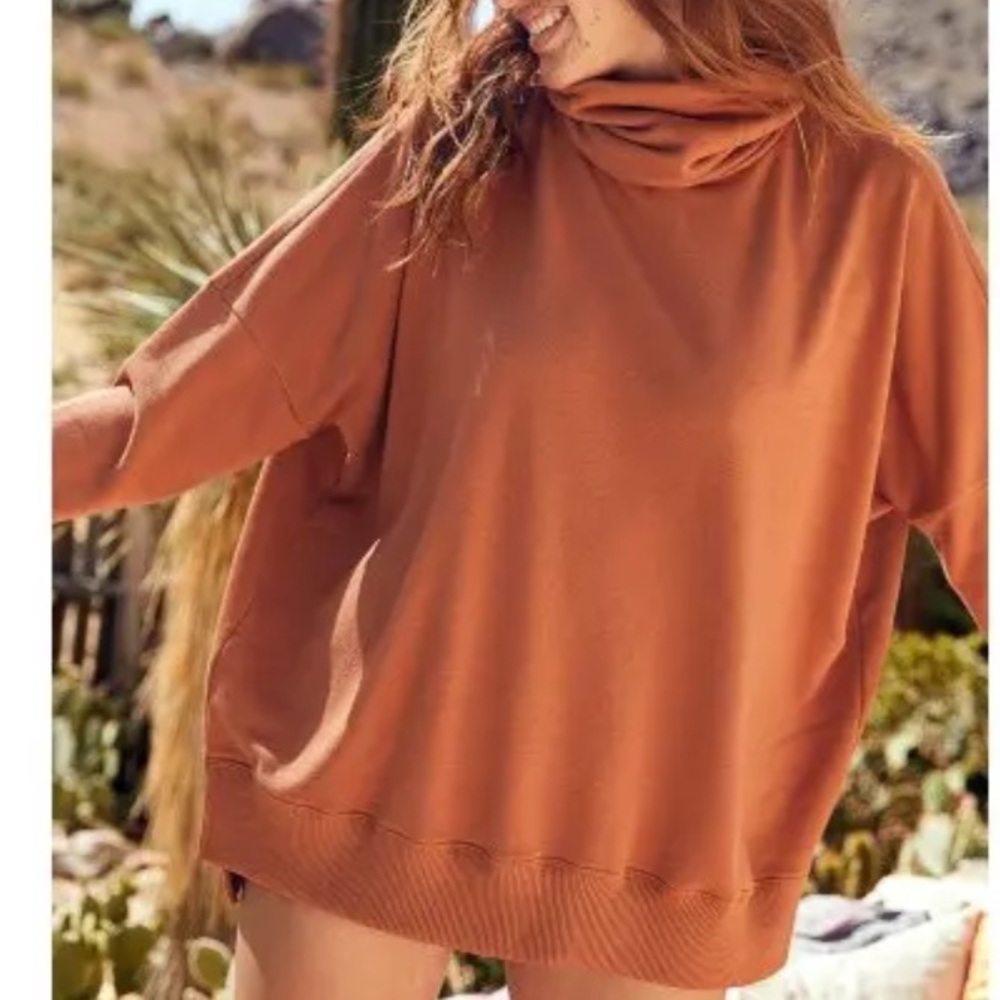 Aerie Sunday Soft Oversized Turtleneck Sweatshirt